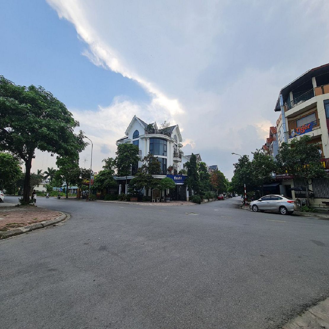 Đa Tốn, Gia Lâm, Hà Nội. Lô góc ô tô thông, 42m2 cực đẹp, giá đầu tư. Lh 0989894845 - Ảnh 1